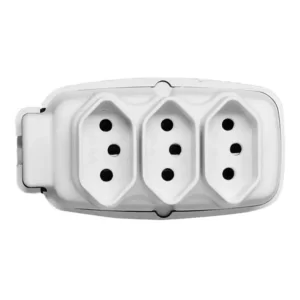Tomada Barra Tripla 2P + T 20A Branca